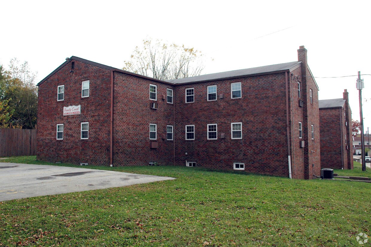 Foto del edificio - 210 Trinity Ave