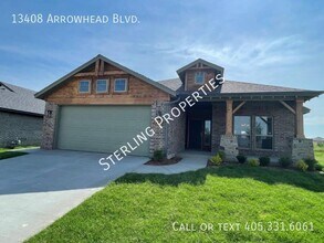 Building Photo - 13408 Arrowhead Blvd