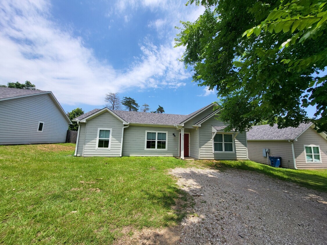 Foto principal - 6205 County Rd 1143