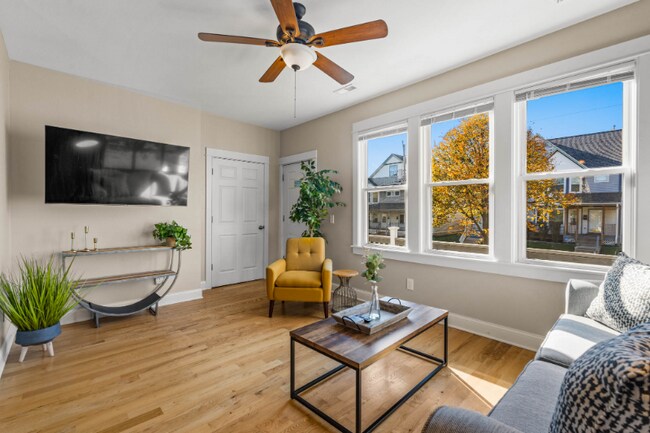 Foto del edificio - 2138 N Hubbard St