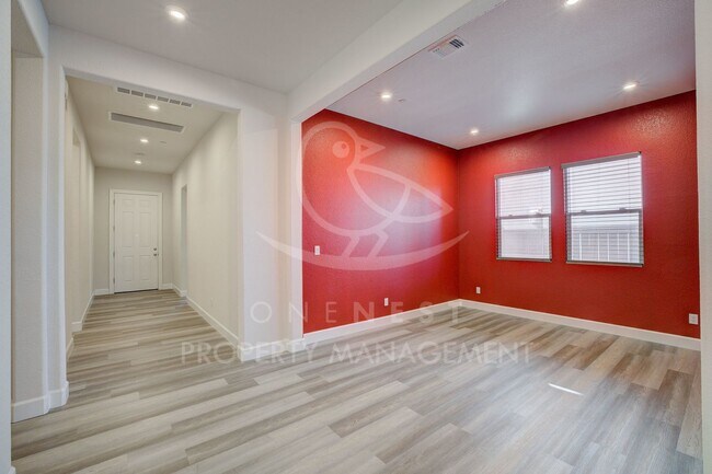 Building Photo - Fabulous floorplan; 3 bdrm 3 bthm + bonus ...