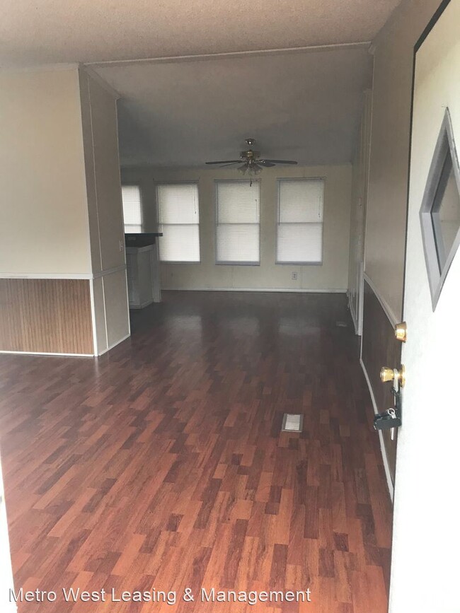 Building Photo - 4 br, 2 bath House - 10 Blackberry Crk Dr
