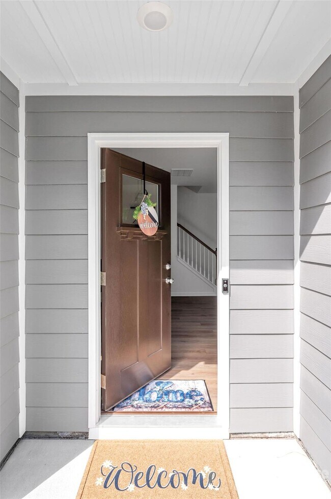 Foto del edificio - 1940 Highland Park Dr