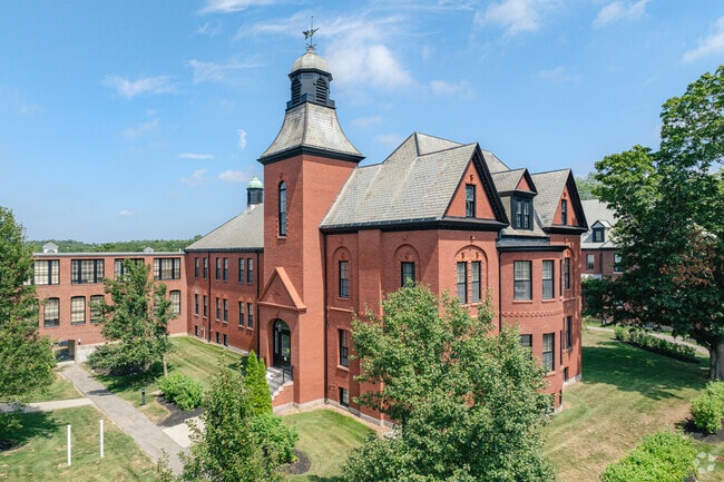 Building Photo - Reservoir Landing Apartments