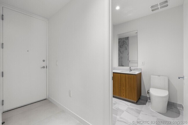 Building Photo - 1400 Biscayne Blvd