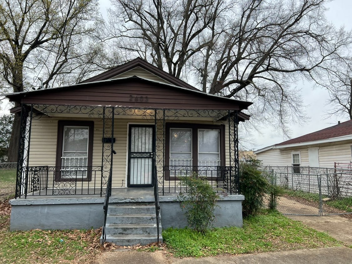 Primary Photo - 2603 Felix Ave
