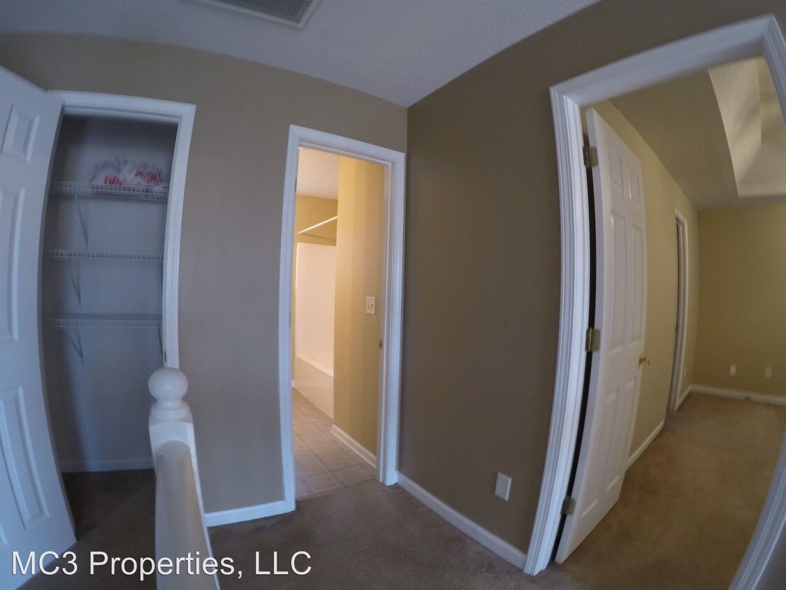 Foto del edificio - 4 br, 2.5 bath House - 4644 Glider Circle