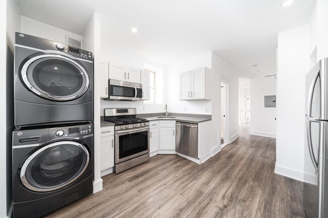 Foto del edificio - 81 Glenridge Ave