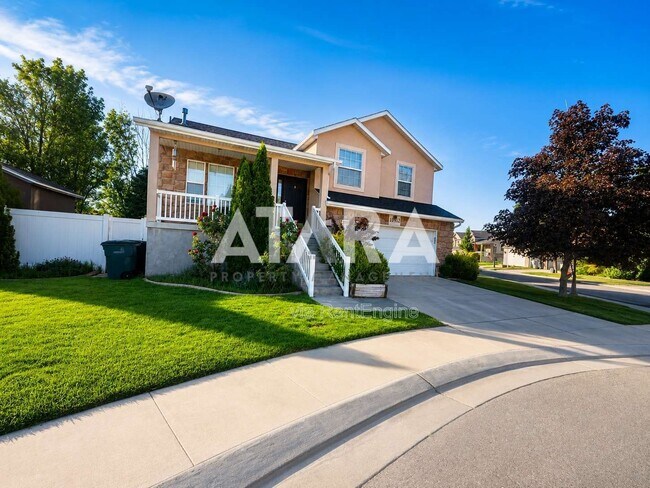 Building Photo - 10912 Poplar Brook Pl