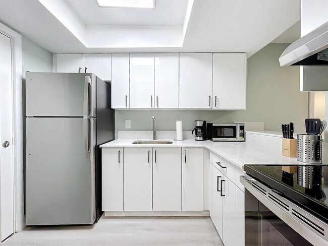 Foto del edificio - 1400 SE 14th St