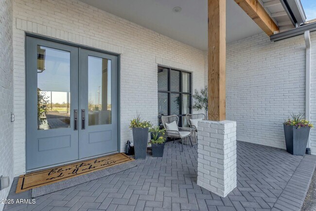 Foto del edificio - 35150 N Bell Rd