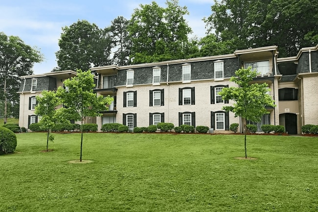 Foto del edificio - The Reserve at Brookhaven