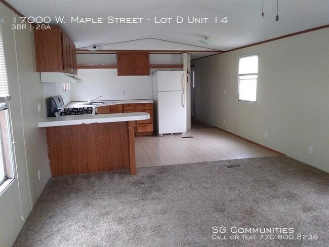 Building Photo - 17000 W Maple St