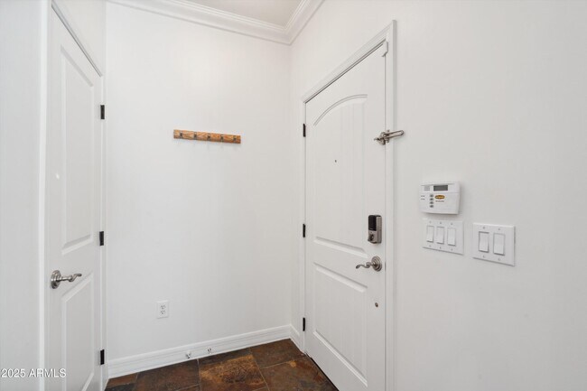 Foto del edificio - 10757 N 74th St