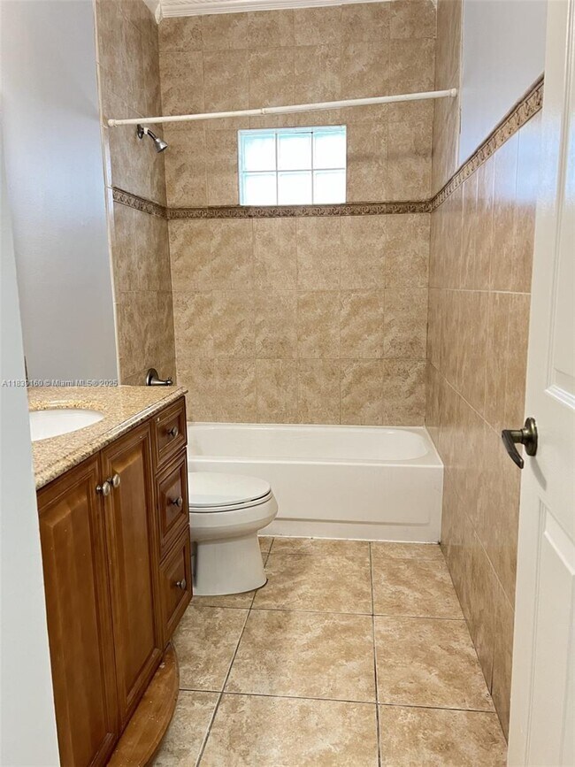Foto del edificio - 1273 NW 171st Terrace