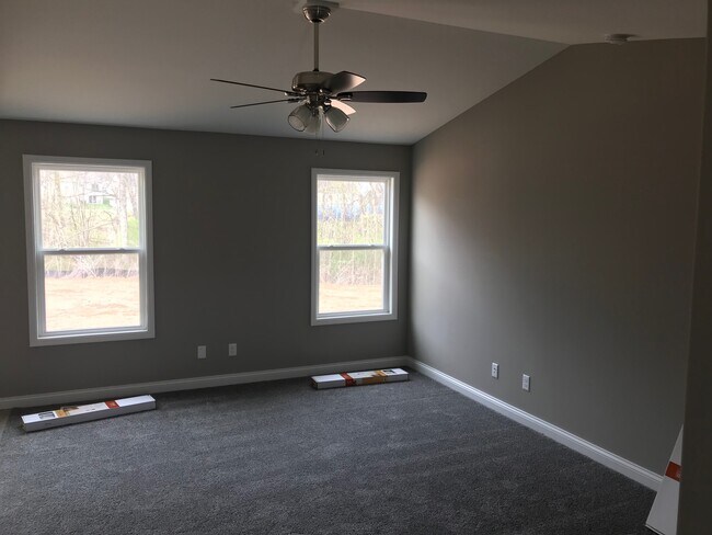 Building Photo - 103 Gold Dr