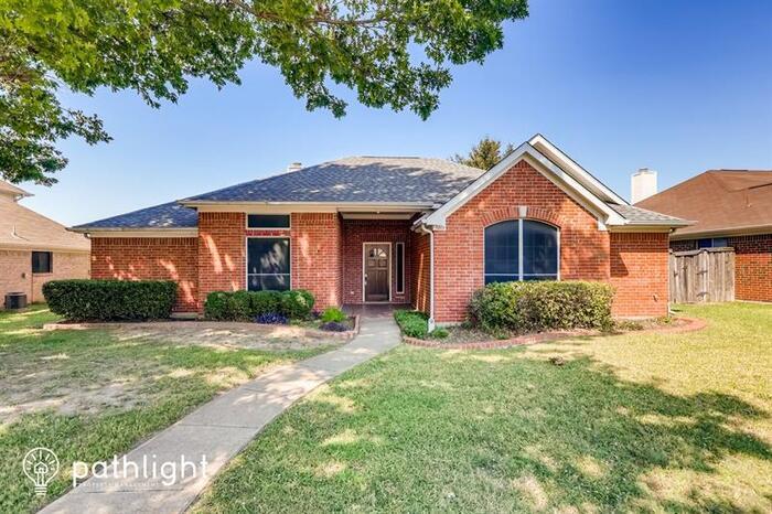 Primary Photo - 1801 Pecan View Dr, Garland, TX, 75040
