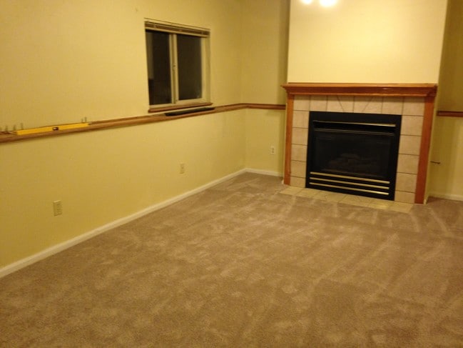 Building Photo - 2204 S Del Norte Dr