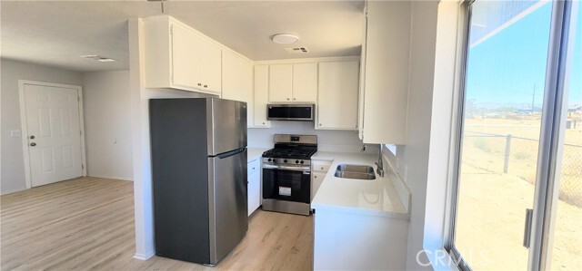 Building Photo - 6474 Camarilla Ave