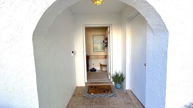 Foto del edificio - 910 Big Tree Rd