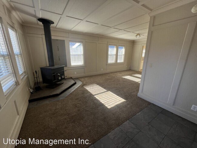 Building Photo - 2 br, 1 bath House - 313 Delwood