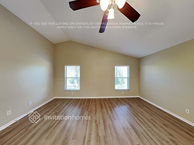 Foto del edificio - 1112 Juno Pl