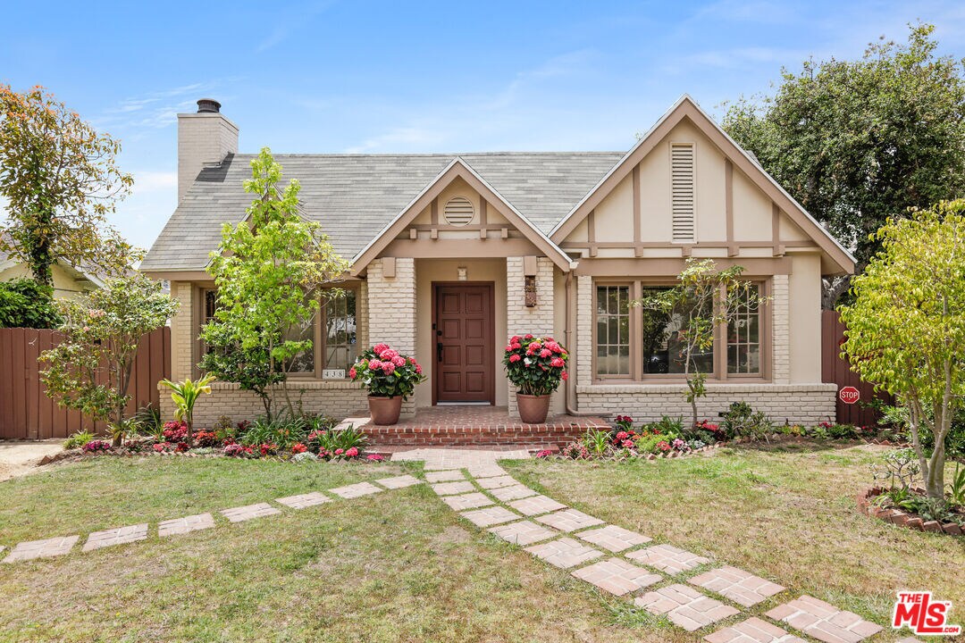 Foto principal - 438 12th St