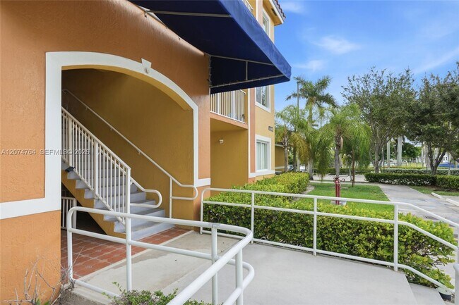Building Photo - 21000 SW 87th Ave