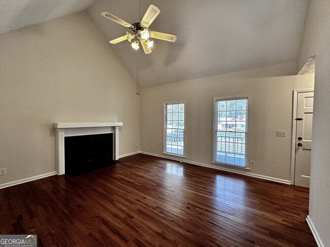 Building Photo - 4007 Lindley Cir