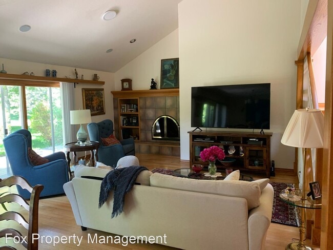Building Photo - 5 br, 4 bath House - 7189 Cedarwood Circle