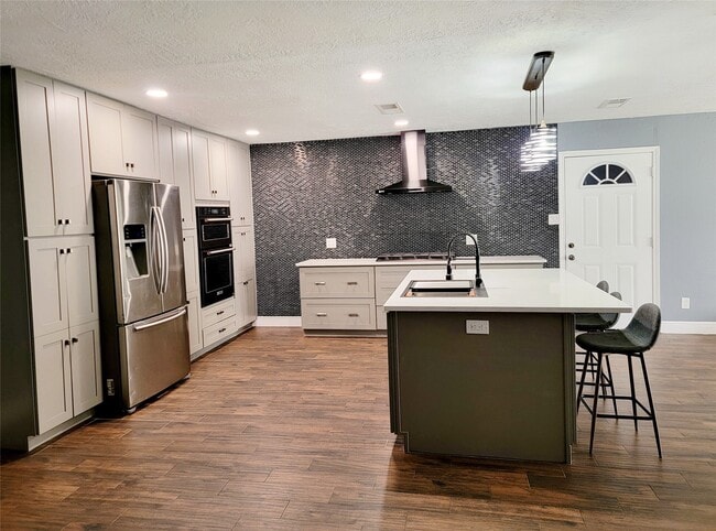 Building Photo - 4170 Amir St