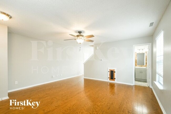Foto del edificio - 14455 Black Farm Dr