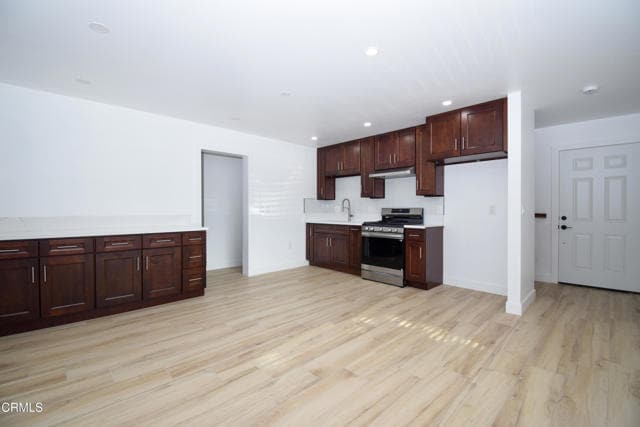 Foto del edificio - 2711 Altus Way