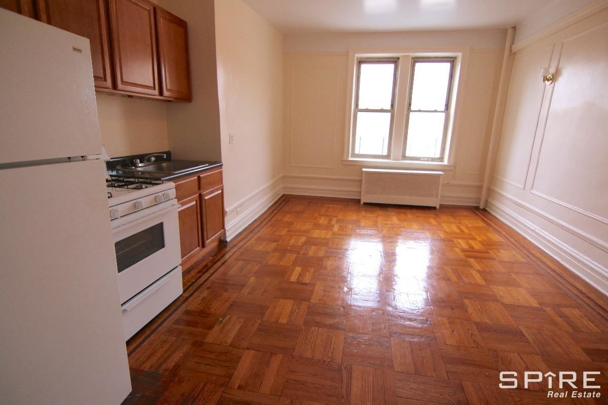 777 Mace Ave Unit 1A, The Bronx, NY 10467 Room for Rent in The Bronx