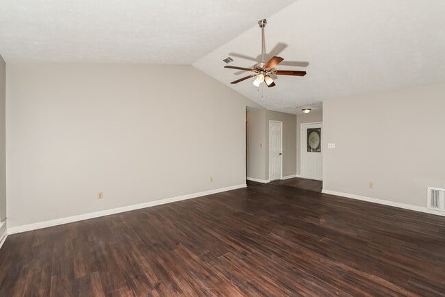 Foto del edificio - 6511 Mill Ct