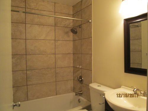 Foto del edificio - 2907 W Mercury Blvd