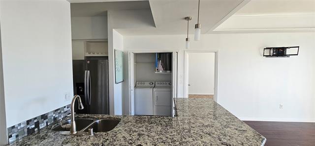 Building Photo - 3225 Turtle Creek Blvd