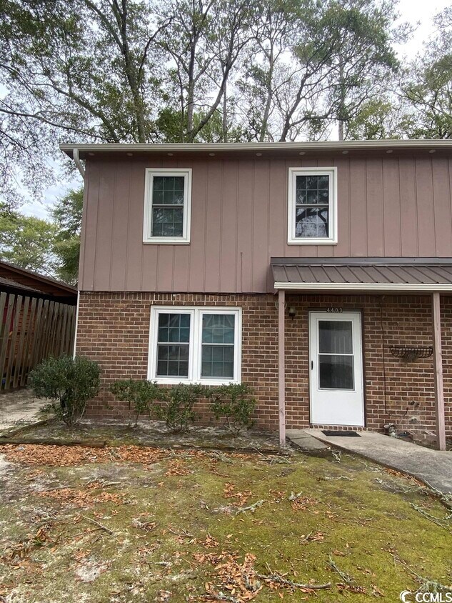 4403 Lakeside Dr, Little River, SC 29566 Townhome Rentals in Little