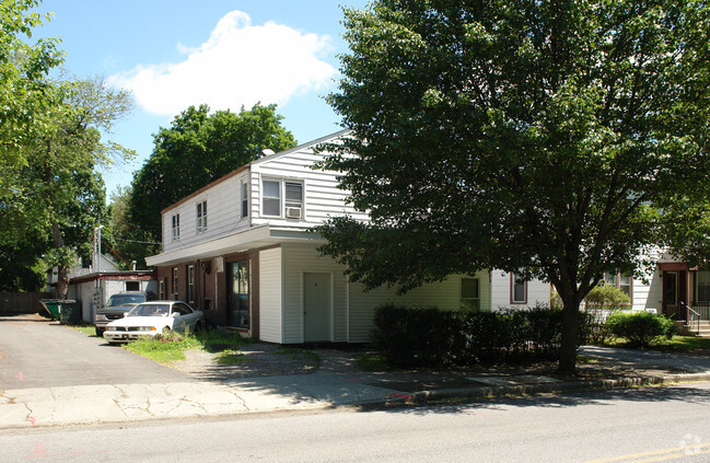 Edificio - Vassar College Apartments