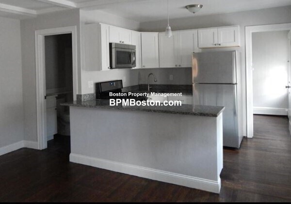 Primary Photo - 71 Safford St