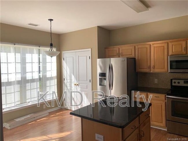 Foto del edificio - 8419 Heron Glen Dr