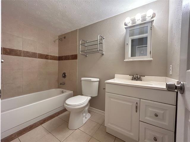Foto del edificio - 7104 Chatham Rd