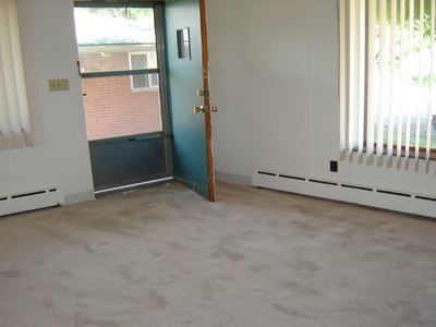 Foto del edificio - Studio, 1 bath  - 1019 Arbordale 2