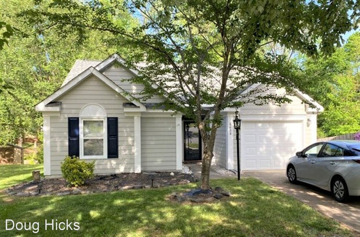 Foto principal - 3 br, 2 bath House - 8628 Lockerbie Ln