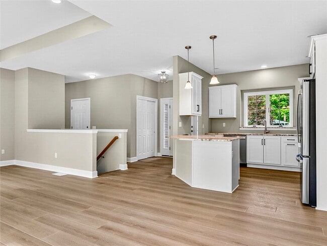 Building Photo - 1119 Wall Rd