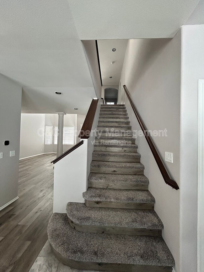 Foto del edificio - 24006 Crowned Partridge Ln