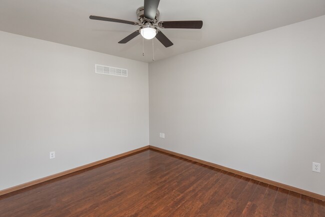 Building Photo - 11256 Tea Olive Dr