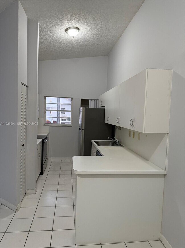 Foto del edificio - 15355 SW 76th Terrace