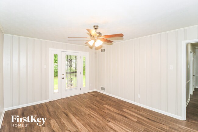 Building Photo - 1781 Dorrie Ln
