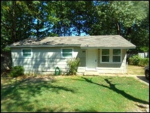 Building Photo - 7410 Valley Dr